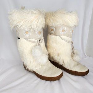 Oscar Sport Goat Hair Boots Tassel White Snowflake